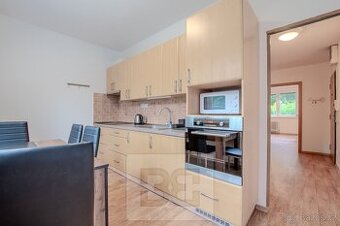 K pronájmu byt 2+1, 56 m2 – ulice Sametová, Liberec