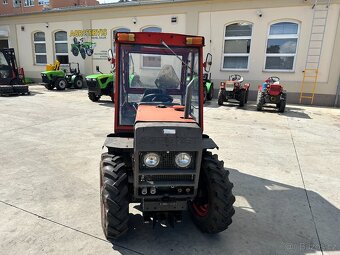 Malotraktor MT8-050