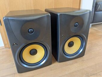 Studiové monitory Behringer truth b1031a