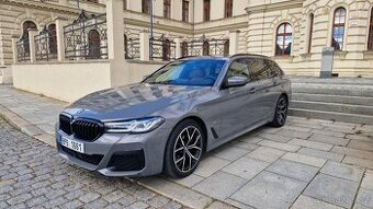 BMW 520d xDrive InDividual,rv.2021,plná výbava