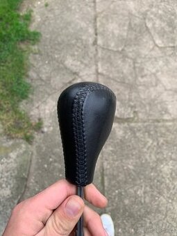 Hlavice řadící páky bmw