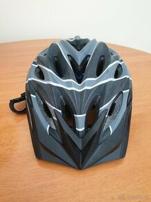 Přilba  Author basc