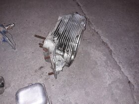 Tatra 148 138 díly hlava válce