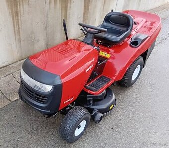 Prodám zahradní traktor Yardpro 12.5Hp Hydro