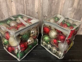 Sada vánočnich baňek