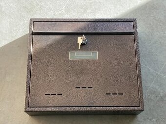 Poštovní schránka