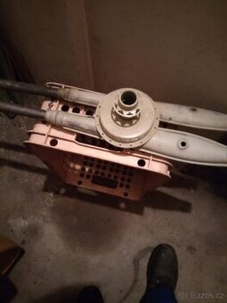 přední tlumiče 150