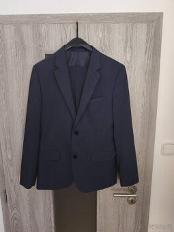 Oblek s košilí - 1