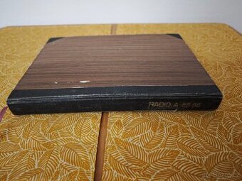 Amatérské rádio A - 1985 - 1986 - svázané 2 ročníky