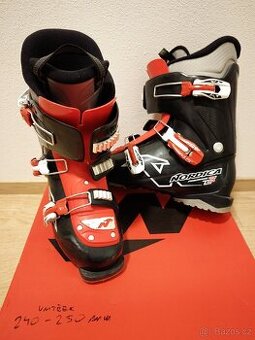 Lyžáky NORDICA - lyžařské boty 290