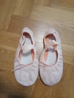 Kožené baletní piškoty vel. 34