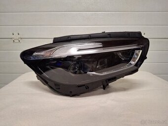 Nové pravé světlo Mercedes Benz A247 Multibeam led