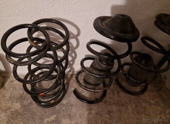 Pružina, horní misky na Subaru Forester 2006