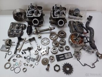 KTM LC8 950 - MOTOR NA DÍLY