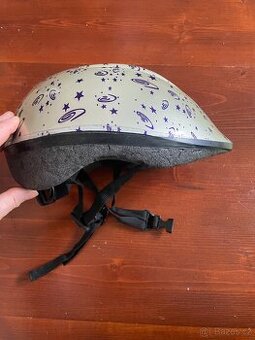 Malá dětská helma (především na kolo) - XS