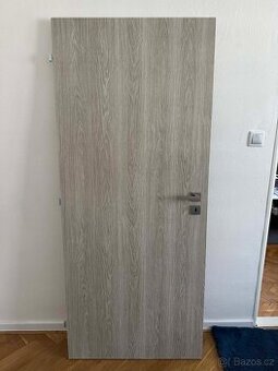 Predám interierove dvere 80L
