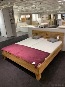 Postel 180x200 (masiv, dub)