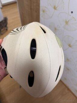 Tantrum RED Helma na Snowboard 59-61 L