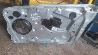 Škoda Fabia I stahovačky přední i zadní s motorem