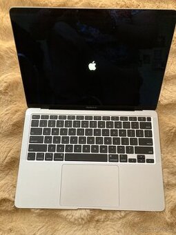 Macbook Air 13" 2020 i5/8GB/512GB Silver, záruka