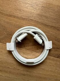 Apple USB-C opletený kabel 1m
