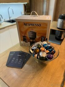 Kávovar Nespresso Vertuo Next White