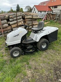 Prodám zahradní sekací traktor Seco Starjet - 1