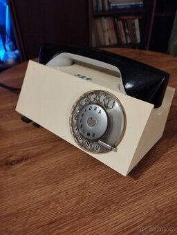 Prodám retro telefon - 1
