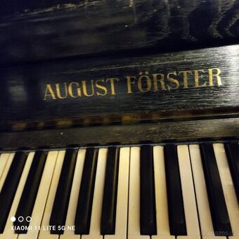 Pianino August Förster