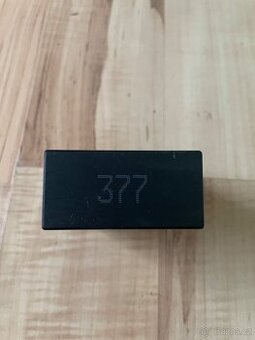 Relé stěračů a ostřikovačů 377 - 1