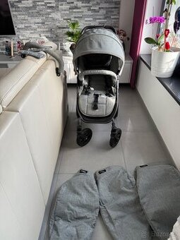 Sportovní kočárek Valco Snap 4 TailorMade, grey marle