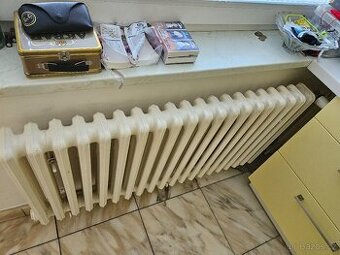 Litinové radiátory Kalor včetně termostatických ventilů