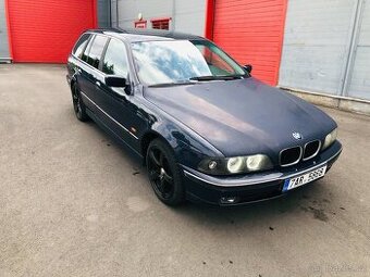 PRODÁM BMW E39 520i TOURING STK PLATNÁ