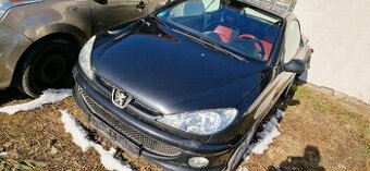 Prodám náhradní díly na Peugeot 206 CC 1.6HDi 80Kw. 166000km