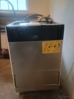 Vestavěná myčka Electrolux EEA 12100L