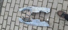 Vyrezovy dil audi a4 b8 8k savle kastle drzak blatniku