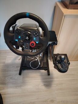 Hrací set PS5 Logitech G29