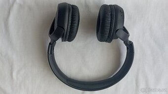 Bezdrátová sluchátka JBL Tune 520BT