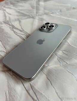 Koupím poškozený Apple iPhone