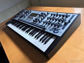 Alesis Andromeda Analog 16 Voice, pozdní série, jako nový, F