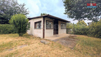 Prodej chaty, 35 m², Káraný
