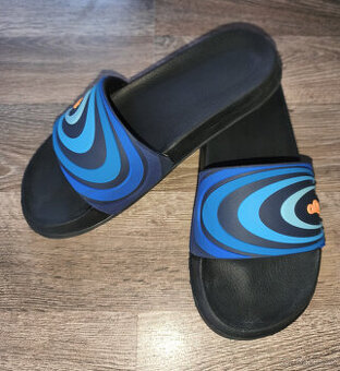 Dětské pantofle Aquos Zolter - vel. 35
