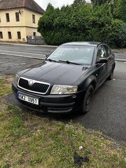 Superb 1.9 tdi díly