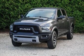 Dodge RAM 1500 5.7 HEMI V8 4x4 REBEL EDITION – TOP STAV