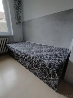 Čalouněná válenda 90x200cm, úložný prostor