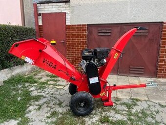 Benzínový štěpkovač / drtič větví - VeGA CH1214