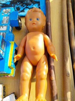 Panenka stará,retro gumová Zuzanka