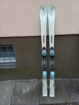 lyže atomic vel 159 cm. nastavitelné vázání