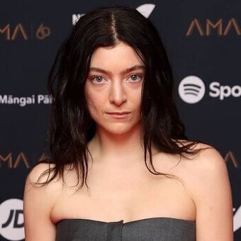 Lístky Lorde, Poľsko