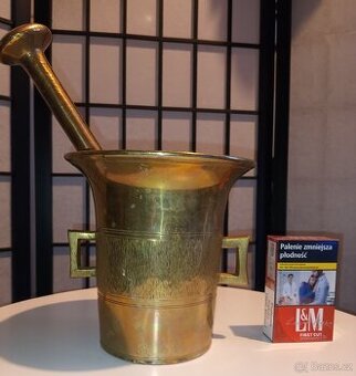 30 léta mohutný velký hmoždíř. Top stav.